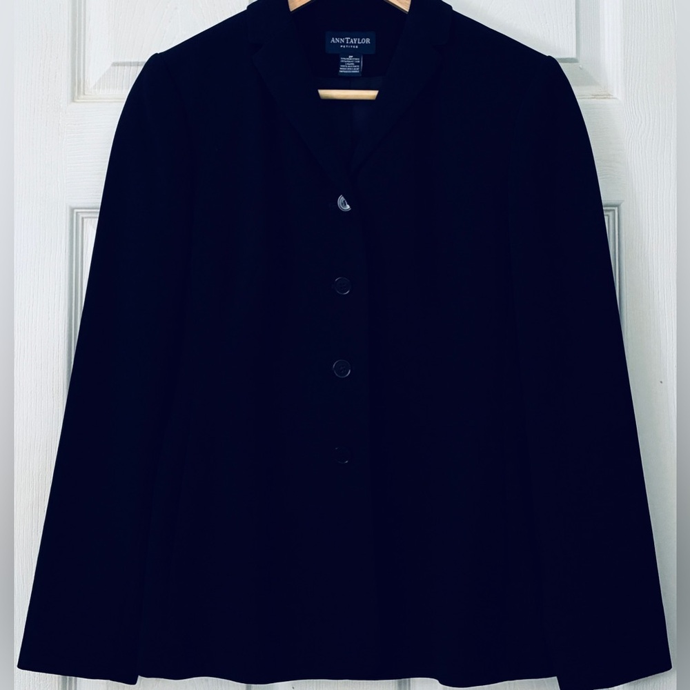 Ann Taylor Women's Classic Black Blazer
